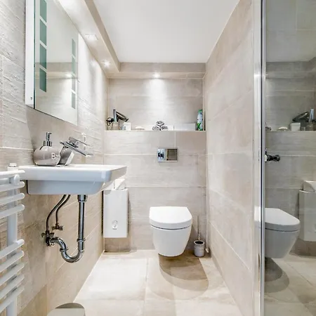 Rum i privatbostad Private With Own Bathroom
